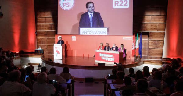 Basta divisioni è ora di porre fine alla diaspora socialista