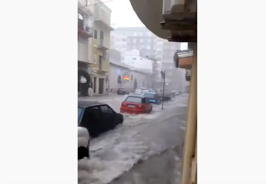 Tromba d’aria a Licata, il maltempo colpisce la Sicilia