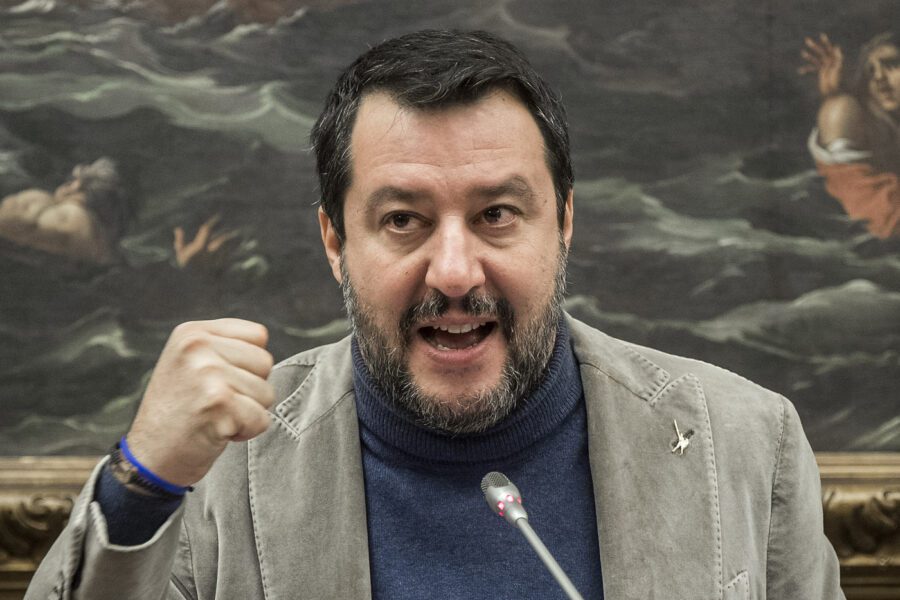 Caso Gregoretti, no al rinvio del voto su Salvini. Decisiva la presidente Casellati