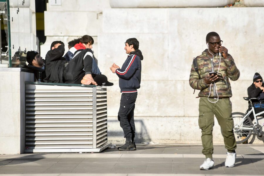 Gli stranieri ci rubano il lavoro? Una fake news