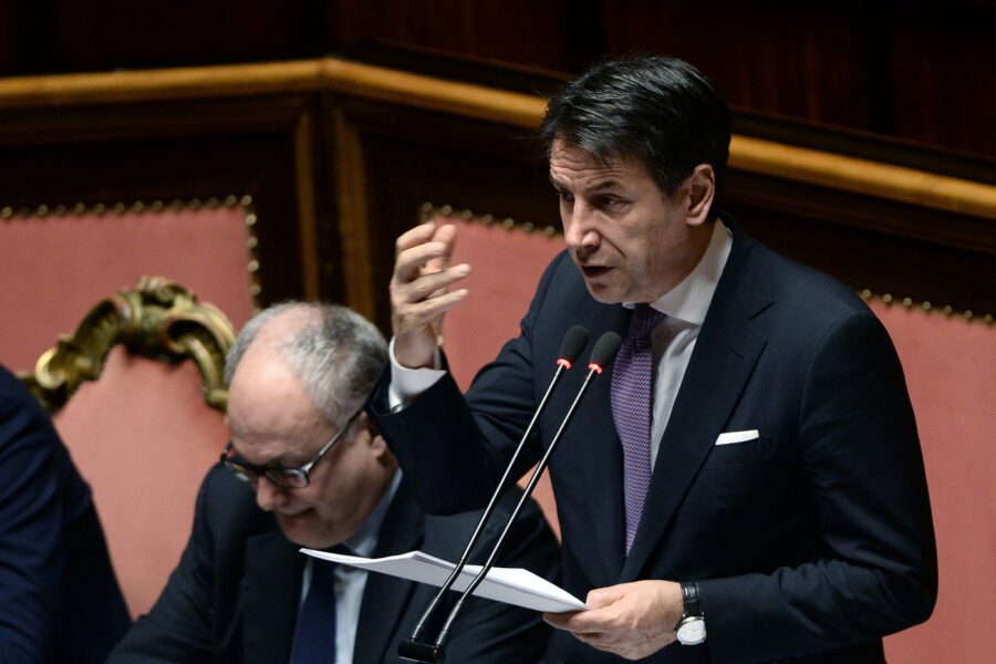 Mes, la risoluzione della maggioranza passa anche al Senato. Si spacca il Movimento 5 Stelle