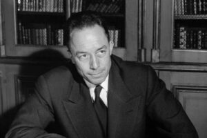 Camus e quello “straniero” che racconta di noi