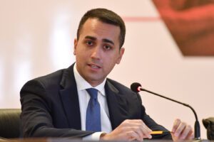 Caro Di Maio, da che parte stai?