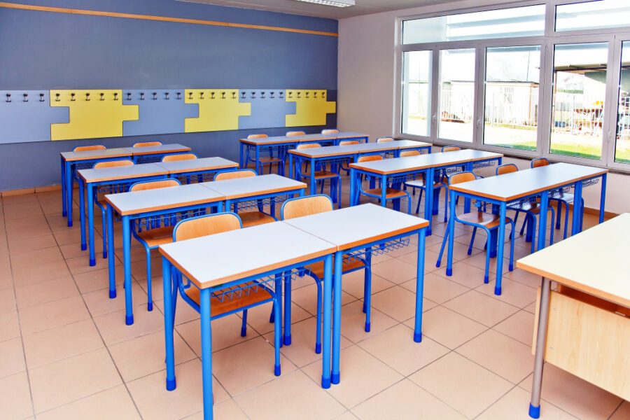 Scuola in Campania 2021/22, le date della ripartenza e tutte le festività