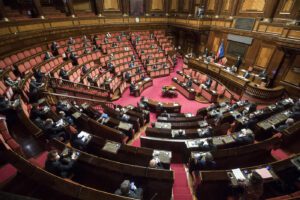 Decreto Cura Italia, via libera dal Senato tra le proteste: ecco tutte le misure previste