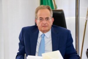 Arrestato il procuratore di Taranto Capristo: “Tentò di pilotare un’indagine”
