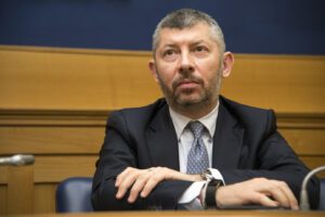 Scalfarotto: “Mi candido contro i populisti Emiliano, Fitto e Lezzi”