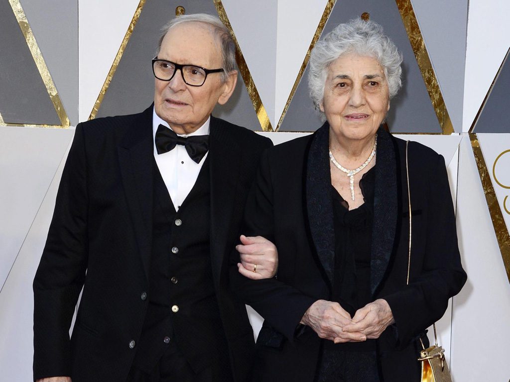 Chi è Maria Travia, la moglie di Ennio Morricone cui ha dedicato il Premio Oscar