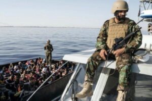 Sui migranti il Pd si piega alla destra sovranista di Lega e M5S, rifinanziata la guardia costiera libica