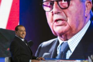 Berlusconi e De Benedetti, storia di una passione autentica tra due ex amici