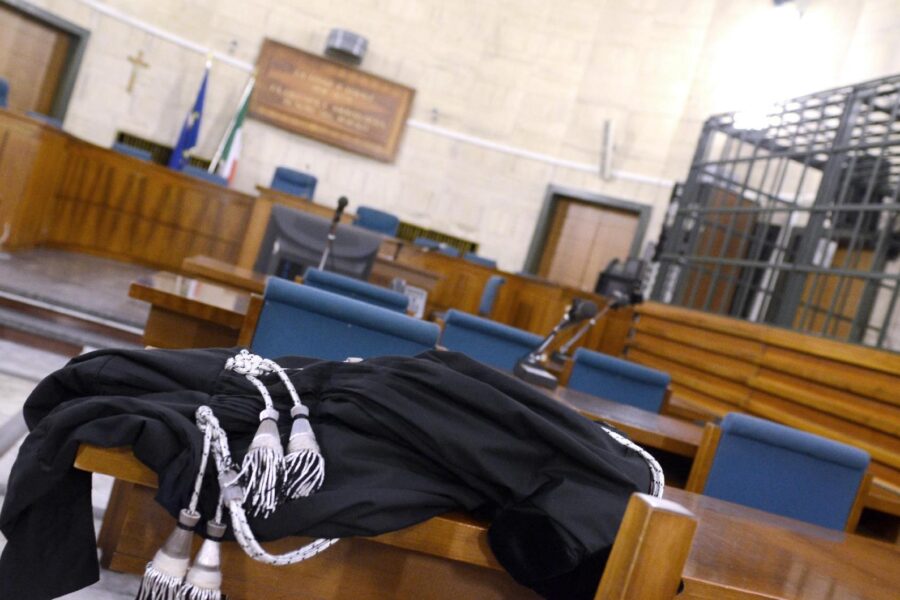 Tribunale di Napoli in affanno, servono 70 magistrati