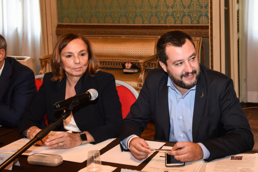 Salvini attacca Lamorgese sull’attentatore di Nizza ma ricompatta il governo…