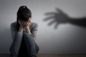 Violenza donne, psicologi Campania: Covid è pure emergenza genere