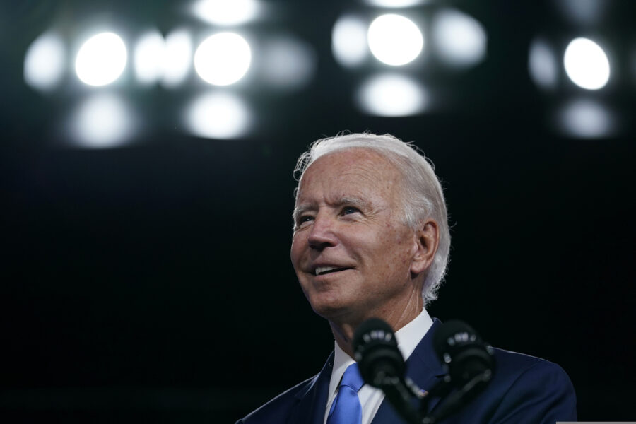 Il programma di Biden: scuola, sanità e grandi opere