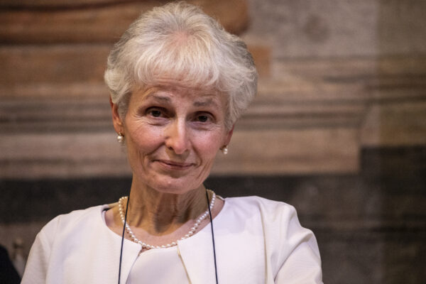 Foto Carlo Lannutti/LaPresse
31-05 – 2019 Roma, Italia
Politica.
Senato della Repubblica. Il Valore della Memoria. Le Senatrici a vita Elena e Liliana Cattaneo incontrano la professoressa Rosa Maria Dell’Aria e i suoi studenti della classe II E Informatica dell’ ITI Vittorio Emanuele di Palermo

Nella foto: la prof.ssa Rosa Maria Dell’Aria