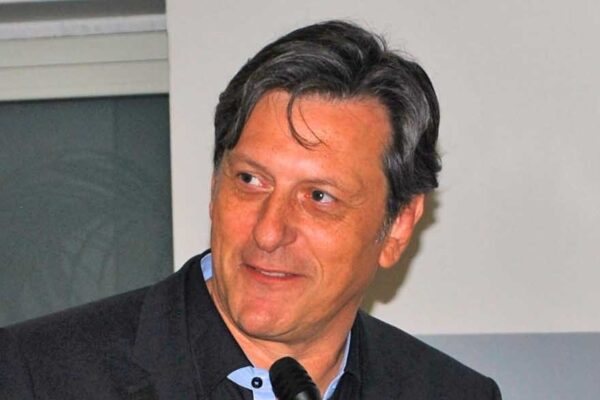 Roberto Danovaro è il maggior esperto al mondo di Mari e Oceani: è presidente dell’ Anton Dohrn di Napoli