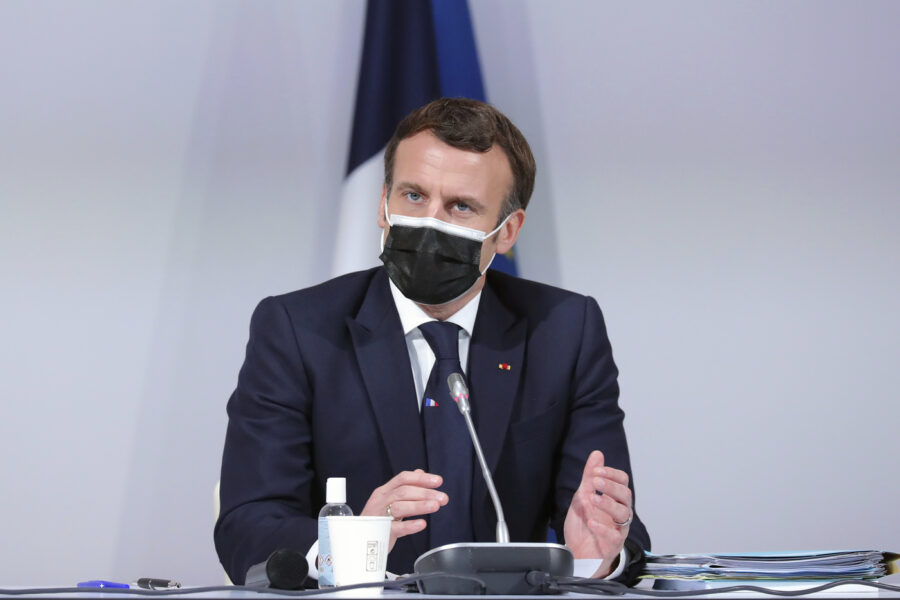 Macron positivo al Coronavirus, il presidente francese in isolamento
