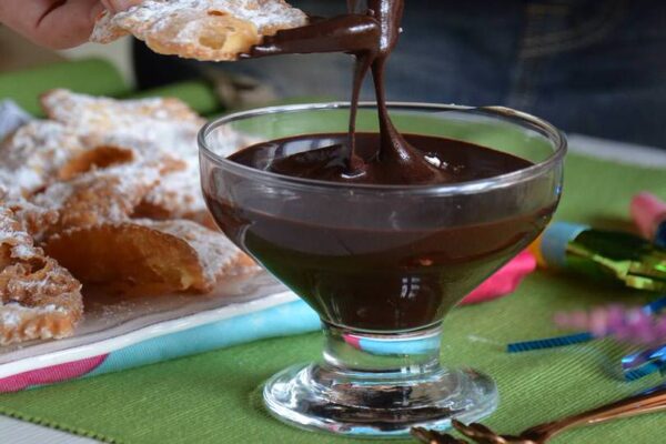 Ricetta del sanguinaccio napoletano, il segreto per il dolce tipico di Carnevale