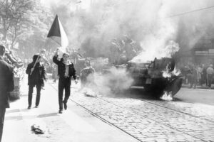 Storia del 1968, quando i figli ribelli chiusero la bocca ai loro padri