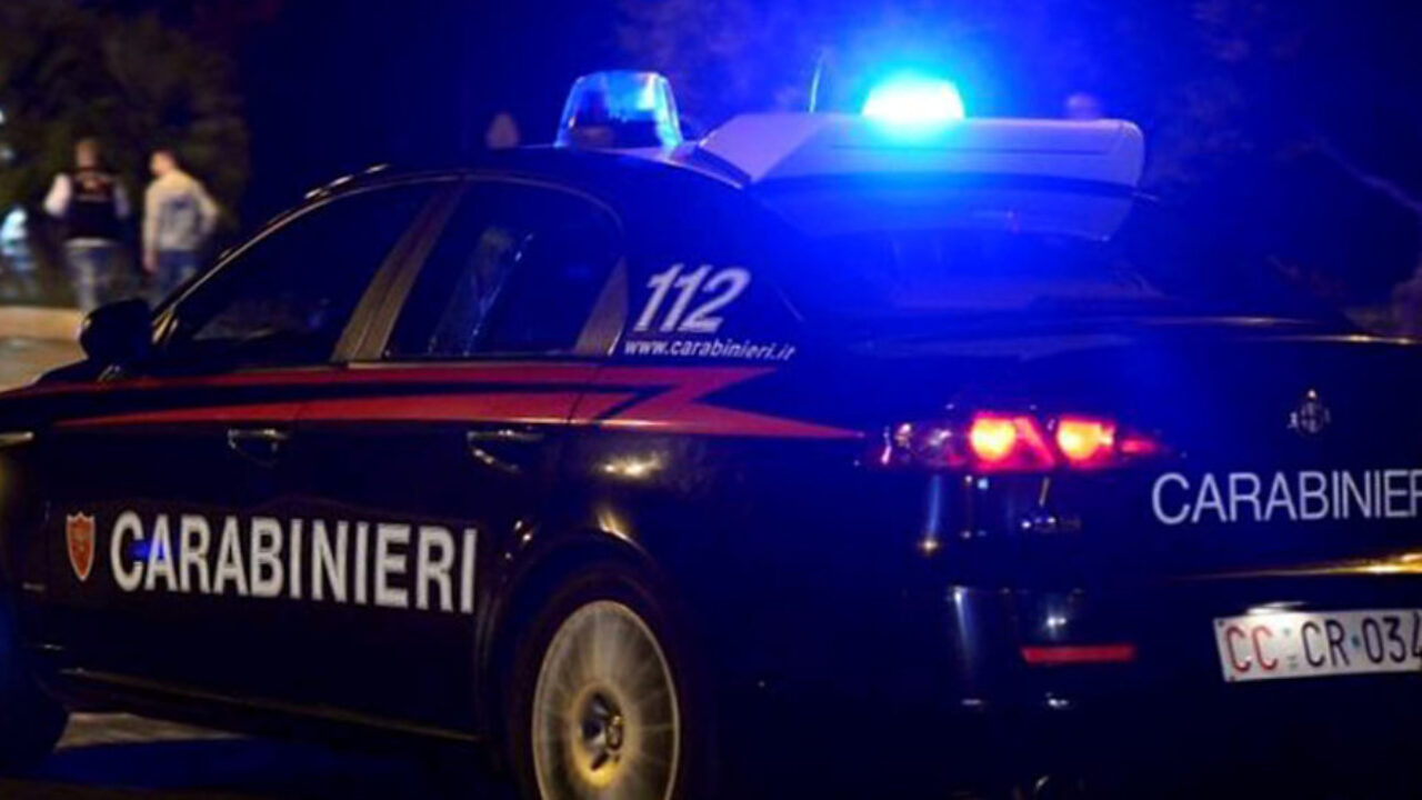 Anziano Litiga Con Il Figlio E Spara Col Fucile Ferita La Nipote 18enne Il Riformista