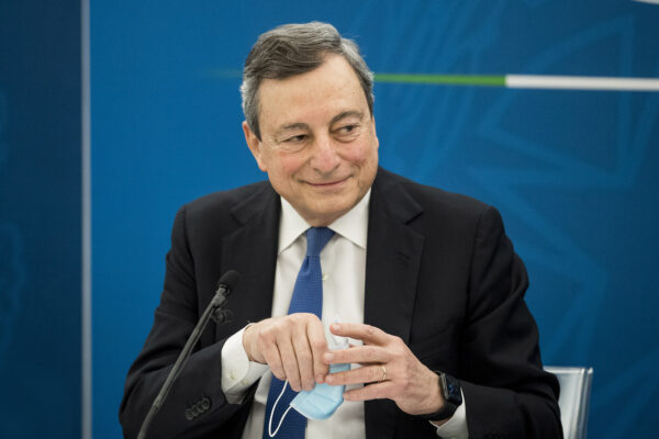 L’antipopulismo di Draghi: rischio ragionato e ritorno alla politica