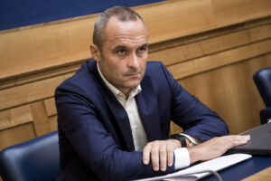 “Inchieste lumaca, i Procuratori generali non applicano la legge”, l’accusa di Enrico Costa