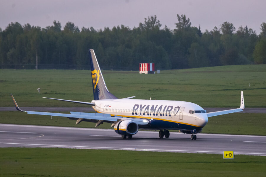 Ryanair contro il decreto del governo sui voli: “Illogico. Così i prezzi aumenteranno e diremo addio all’Italia”