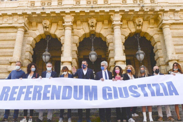 Referendum sulla giustizia, cosa prevedono i quesiti proposti da radicali e Salvini