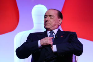 Berlusconi detta la sua linea, ma con Salvini e Meloni non c’è accordo sui sindaci