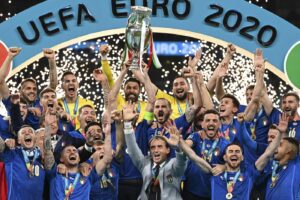 Italia sul tetto d’Europa, Donnarumma para l’Inghilterra: secondo titolo dopo 53 anni