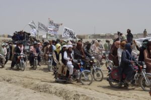 Cadono Kandahar, Lashkar Gah, Herat e Kabul trema: talebani inarrestabili in Afghanistan