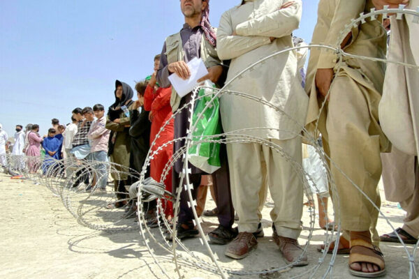 L’Ue si svegli sugli afghani, subito un decreto per l’asilo