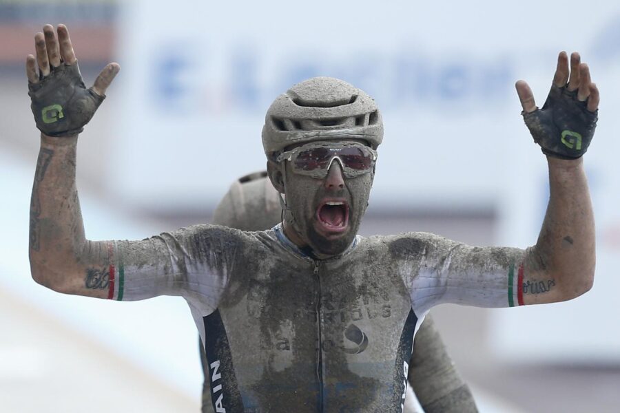 Chi è Sonny Colbrelli, il ciclista che ha vinto la Parigi-Roubaix 22 anni dopo l’ultimo italiano