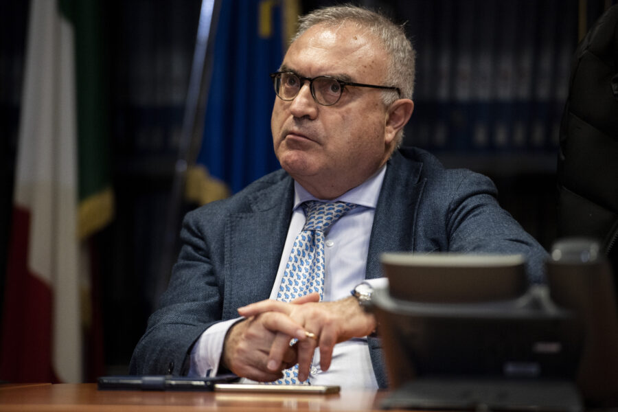 Il neo-prefetto di Napoli Claudio Palomba: “Nuove regole contro crimine e movida violenta”