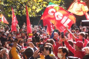 Appello a Cgil, Cisl e Uil: lavoro buono in buona impresa per unire governo e sindacati