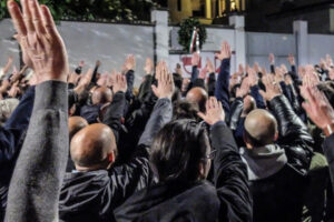 Foto LaPresse/Matteo Corner
29 Aprile 2019, Milano – ItaliaCronaca
Milano, corteo e saluto romano per Sergio RamelliNella foto: un momento del corteo