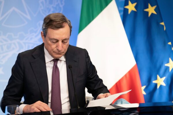 Draghi non può mollare: tra numeri e sfide ecco perché il governo deve proseguire fino al 2023