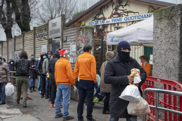 Più poveri e ignoranti, ma la demagogia non ci salverà