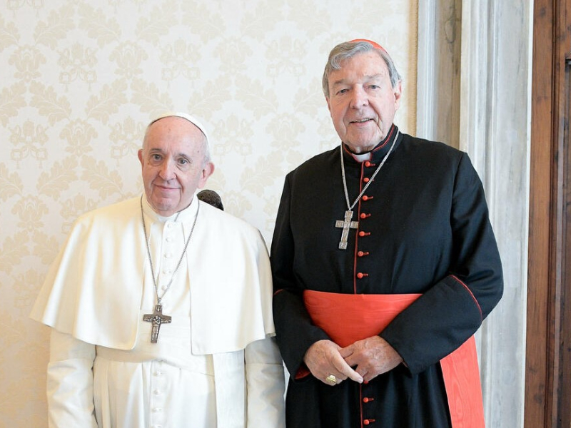 Il cardinale George Pell, assolto dall’accusa di stupro: “Ho ricevuto giustizia, Papa Francesco si sente raggirato”