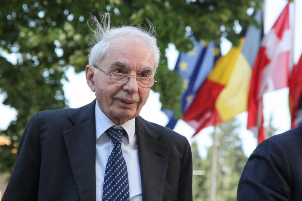 Covid e Consulta, così Giuliano Amato può arrivare al Quirinale