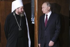 La guerra in Ucraina “è giusta” perché contro “il gay pride, test di lealtà all’Occidente”: la vergogna del patriarca Kirill