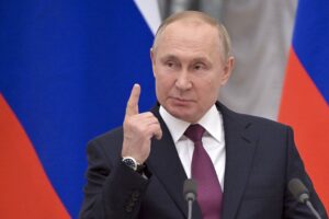 Canfora dimentica che il vero dittatore è Putin, responsabile di decine di omicidi degli oppositori
