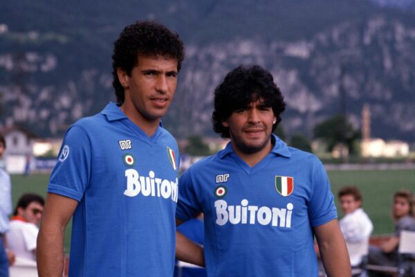 Careca ricorda Maradona: “A Napoli era prigioniero, lo facevo uscire con barbe finte o nascosto nel bagagliaio”