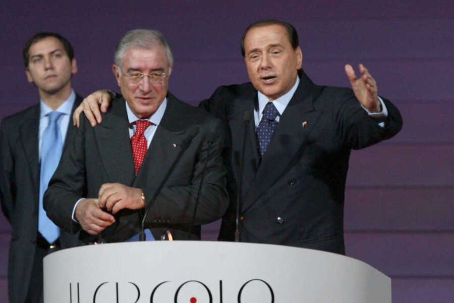 L’ossessione dei Pm per i mandanti: Berlusconi e Dell’Utri dietro le bombe della mafia…