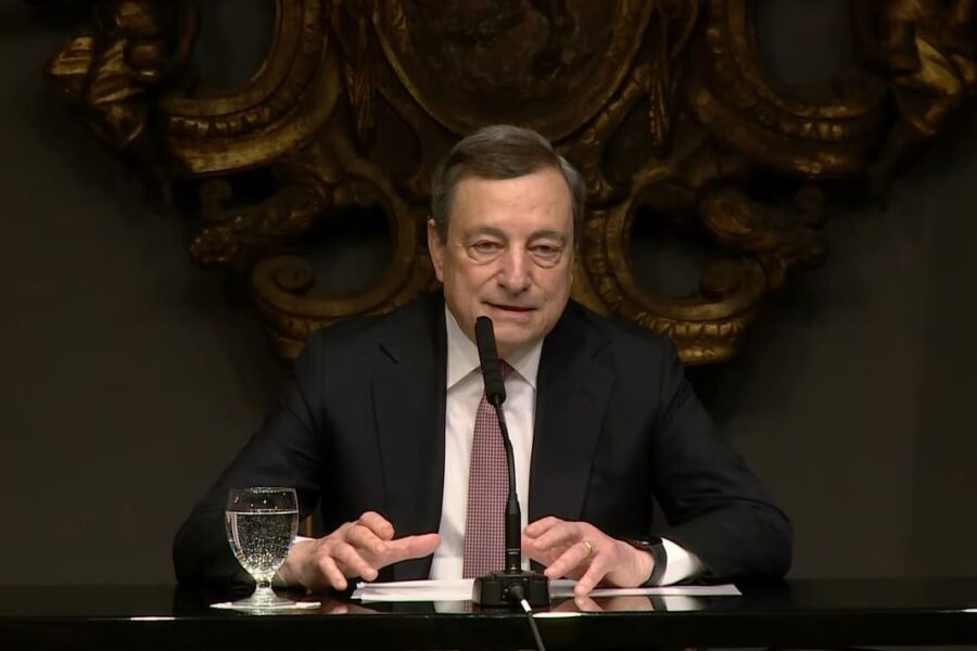 Il messaggio di Draghi dagli Stati Uniti: “Russia non è Golia, ma serve sforzo di tutti per una pace non imposta all’Ucraina”