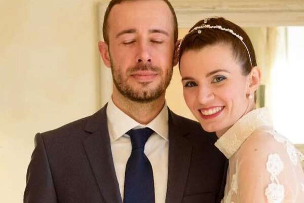 Alice Scagni uccisa dal fratello un anno fa, la lettera della mamma: “In queste ore chiedevamo aiuto inascoltati”