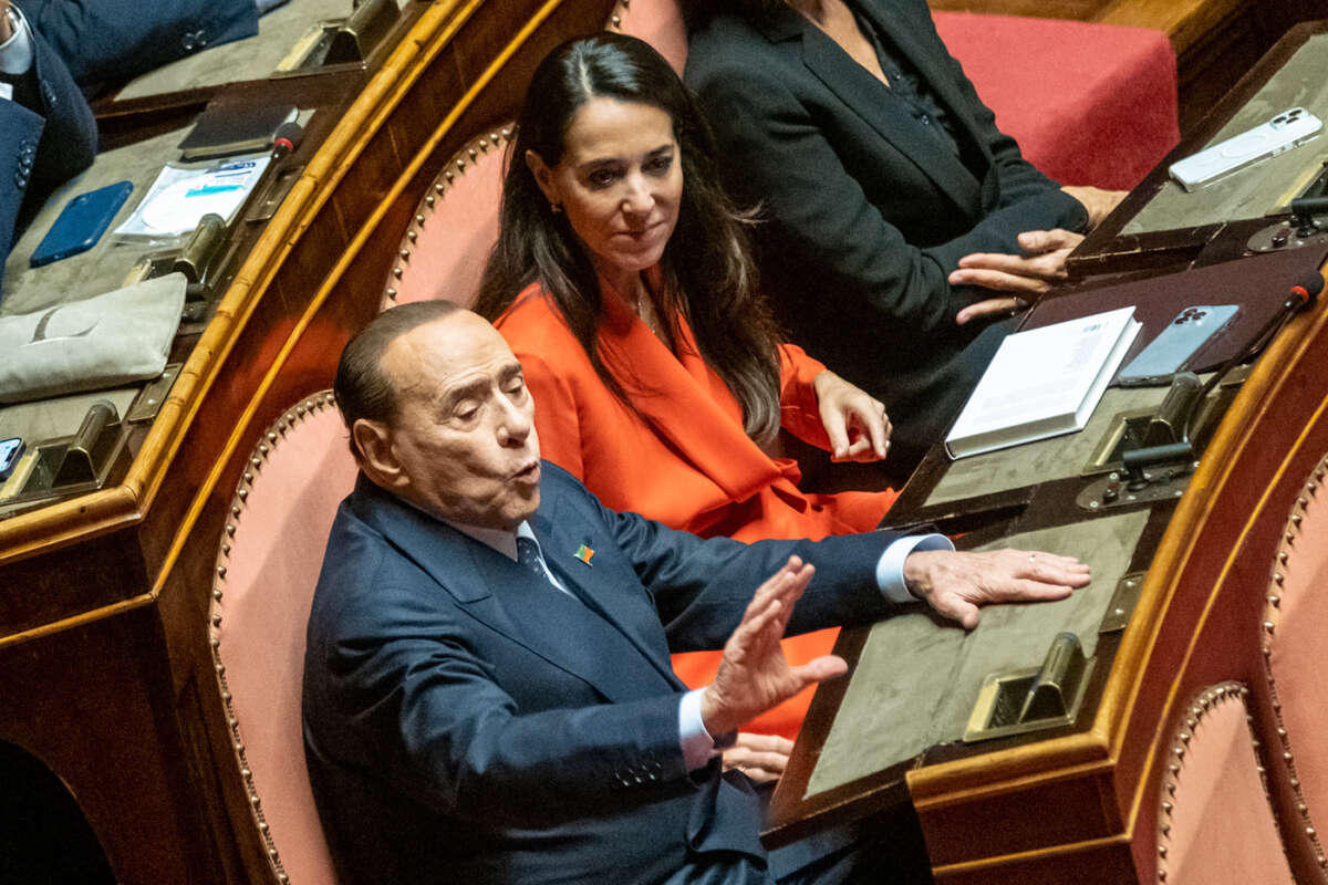 Chi è Licia Ronzulli E Perché Berlusconi La Vuole Per Forza Ministro ...