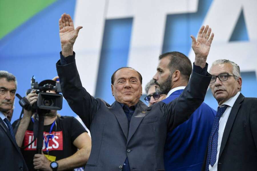 Ruby Ter, Berlusconi verso l’ennesima assoluzione: si sgretola il “rito ambrosiano”
