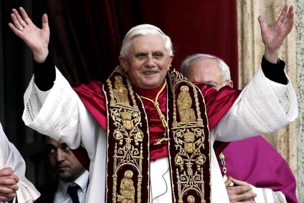 Perché Joseph Ratzinger scelse di Chiamarsi Benedetto XVI: “Sono un umile lavoratore nella vigna del Signore”