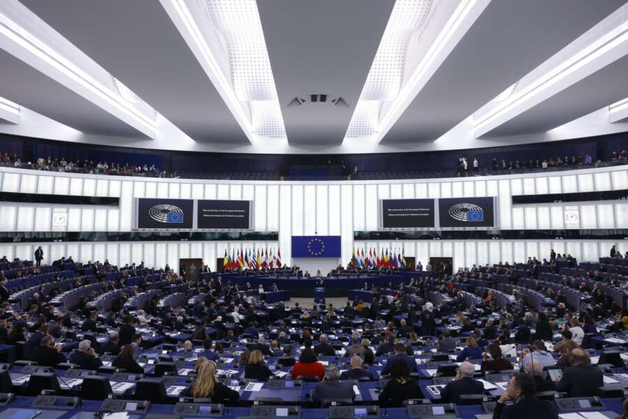 Qatargate atto secondo: nuovi indagati e richiesta di revoca dell’immunità a eurodeputati